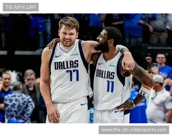 东契奇后撤一步，达拉斯独行侠拿到想要的出手